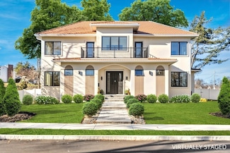7 Jane Rd, Newton, MA 02459