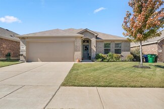 1760 Alamandine Ave, Crossroads, TX 76227