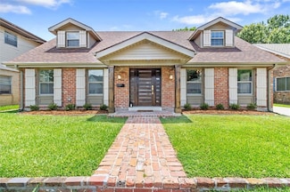 145 MacQue Dr, New Orleans, LA 70123