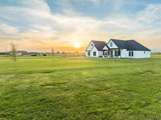 26971 E 720 Rd, Wagoner, OK 74467