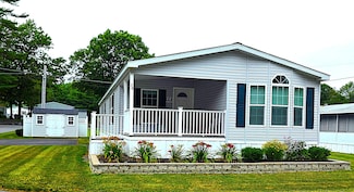 38 Anna Robert Cir, Wells, ME 04090