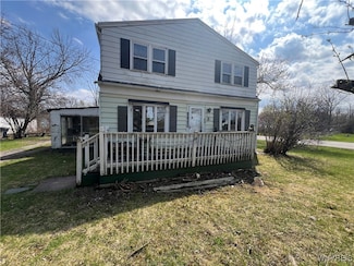 4701 Witmer Rd, Niagara Falls, NY 14305