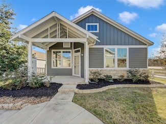 1276 Nevarez, Kyle, TX 78640