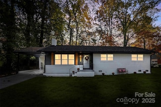 1332 Midwood Dr, Gastonia, NC 28052
