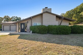 602 Oak Ridge Dr, Sand Springs, OK 74063