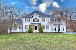 25 Evergreen Terrace, Seymour, CT 06483