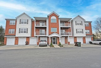 6951 Summit Lake Dr, Cincinnati, OH 45247