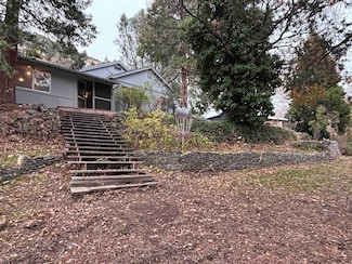 2003 California 96, Yreka, CA 96097