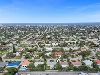 801 SE 9th Ave, Deerfield Beach, FL 33441