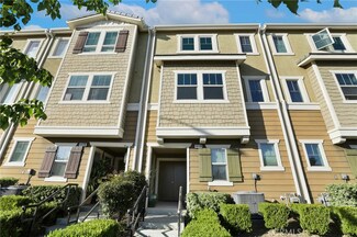 14118 Pine Ln, Los Angeles, CA 91405