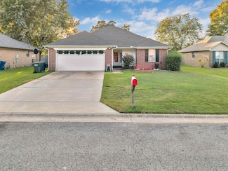 1145 Trenton Dr, Conway, AR 72034