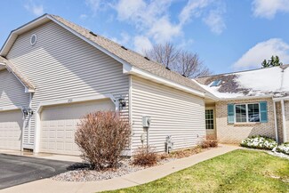 2723 Lake Court Dr Unit 112, New Brighton, MN 55112