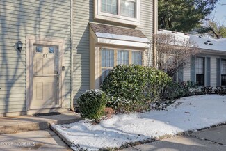 81 Bradford Ct, Matawan, NJ 07747