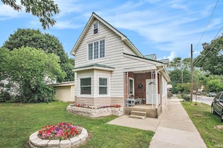 1134 Edwardsburg Ave, Elkhart, IN 46514
