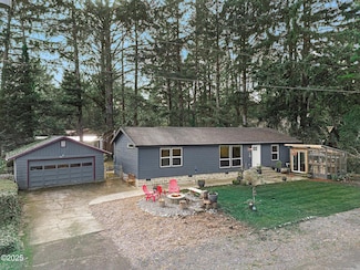 1511 NW Powe Dr, Seal Rock, OR 97376