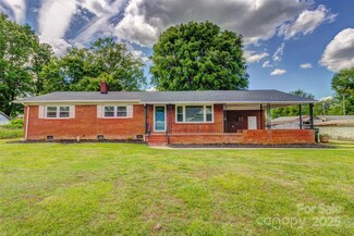 413 N Mulberry St, Cherryville, NC 28021