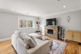 293 D St Unit 2, Boston, MA 02127