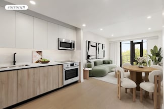 20-08 Steinway St Unit 404, Astoria, NY 11105