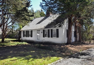349 Powder Point Ave, Duxbury, MA 02332