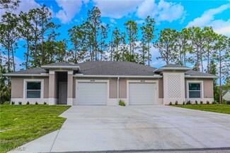 4636 29th St SW, Lehigh Acres, FL 33973