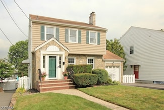 300 Walnut St, Nutley, NJ 07110