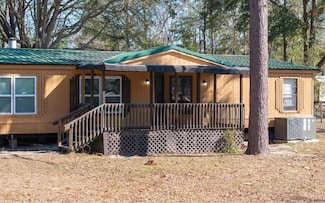 21674 E Shekinah Place, O Brien, FL 32071