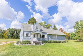 5005 Oakport St N, Moorhead, MN 56560