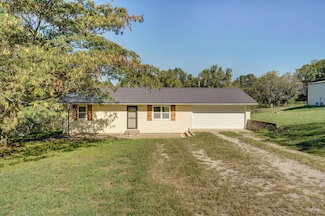 16033 Lawrence 2050, Miller, MO 65707