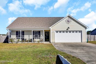 135 Christy Dr, Beulaville, NC 28518