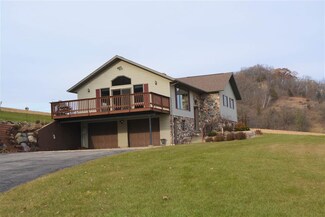 S10405A Little Bear Rd, Spring Green, WI 53588