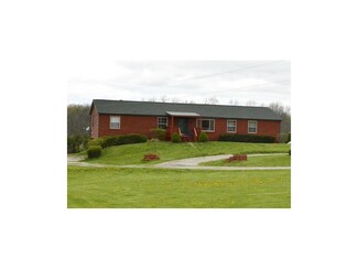 10388 SE 214th St, Lawson, MO 64062