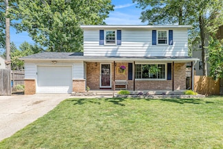 2451 Sherry St SW, Wyoming, MI 49519