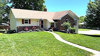 633 Sonya Dr, Boonville, MO 65233