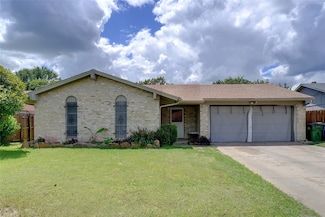 4613 Navajo Trail, Balch Springs, TX 75180