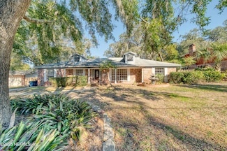 5335 Whitney St, Jacksonville, FL 32277