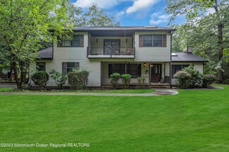 384 Old Cedar Bridge Rd, Barnegat, NJ 08005