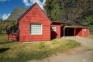 817 Coweeman Ln, Kelso, WA 98626