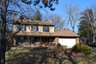 0N372 Darling St, Wheaton, IL 60187