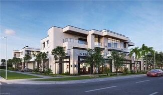 82 9th St S Unit 301, Naples, FL 34102