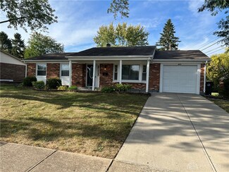 413 Neal Dr, Englewood, OH 45322