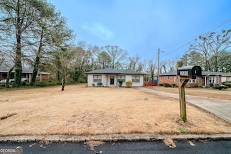 3693 Aldea Dr, Decatur, GA 30032