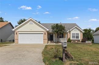 141 Black Lantern Trail, Saint Peters, MO 63376