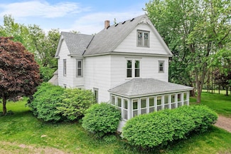 52905 Deerwood Ave, Rush City, MN 55069