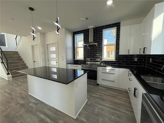 2600 Bonnie Ln, Rogers, AR 72758