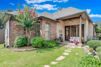 145 Carondelet Ct, Bossier City, LA 71111