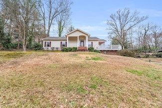 1102 Southdown Pkwy, Columbus, MS 39701