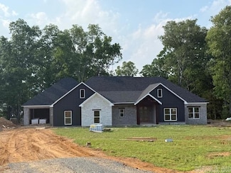 65 Elrod Dr, Greers Ferry, AR 72067
