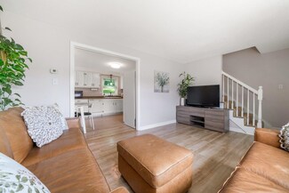 14 Sunnyside Ln Unit L, Derry, NH 03038
