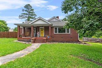 303 N Rudolph St, Saluda, SC 29138