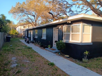 912 Lakeview Rd, Clearwater, FL 33756